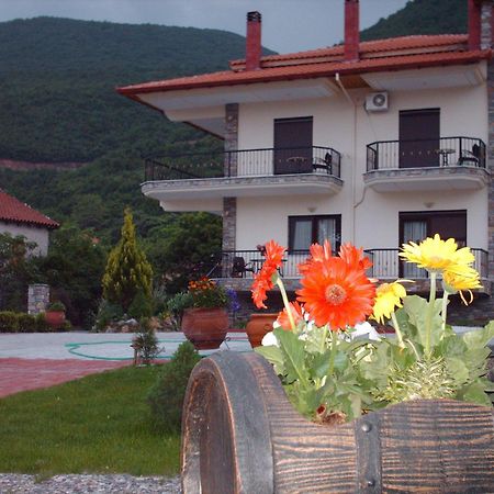 Ydraktis Aparthotel Órma Екстериор снимка