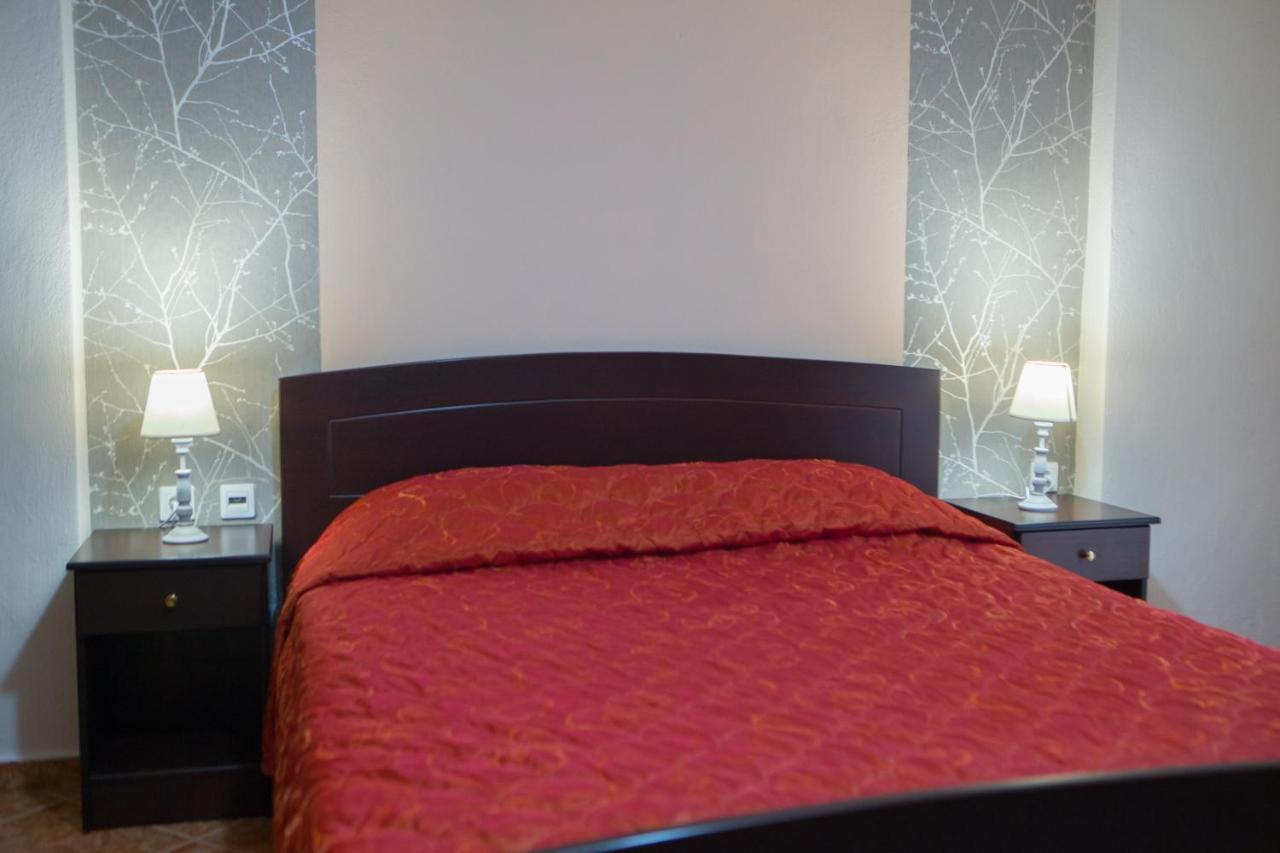 Ydraktis Aparthotel Órma Екстериор снимка